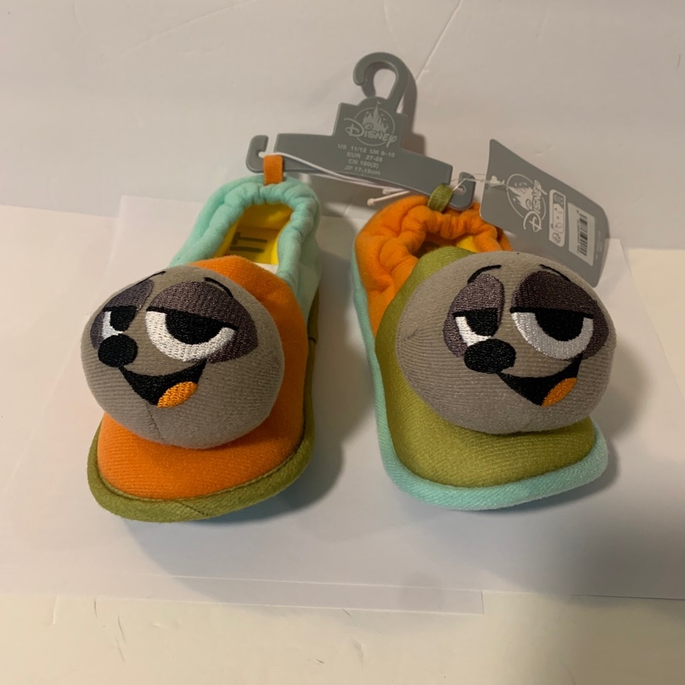 NEW Disney Zootopia KIDS Slippers Size 9/10